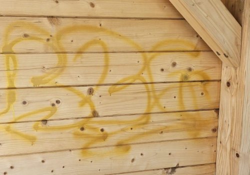 Akt wandalizmu w Tokarni. Apel o poszanowanie wspólnego dobra